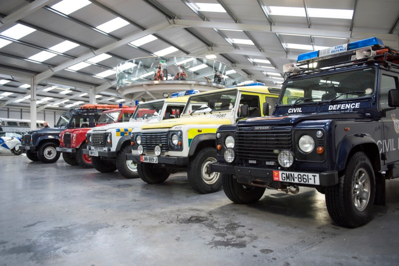 Illustration for article titled The Isle Of Man Threw One Hell Of Farewell Party For The Land Rover Defender